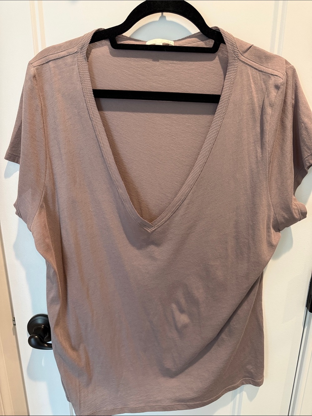 Skin V-Neck Short Sleeve Tee — Mauve Taupe (4)